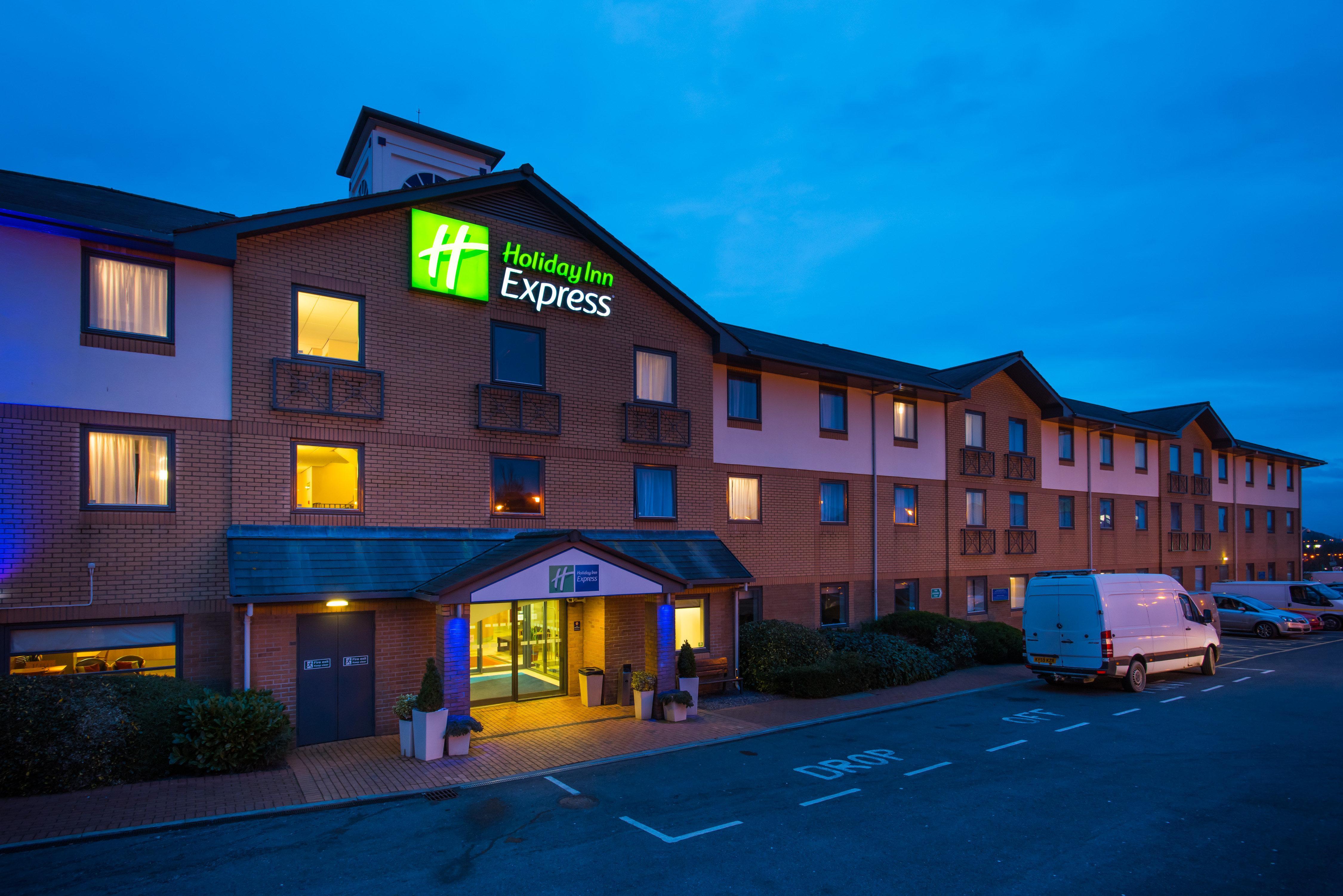 Holiday Inn Express Swansea East By Ihg Eksteriør bilde