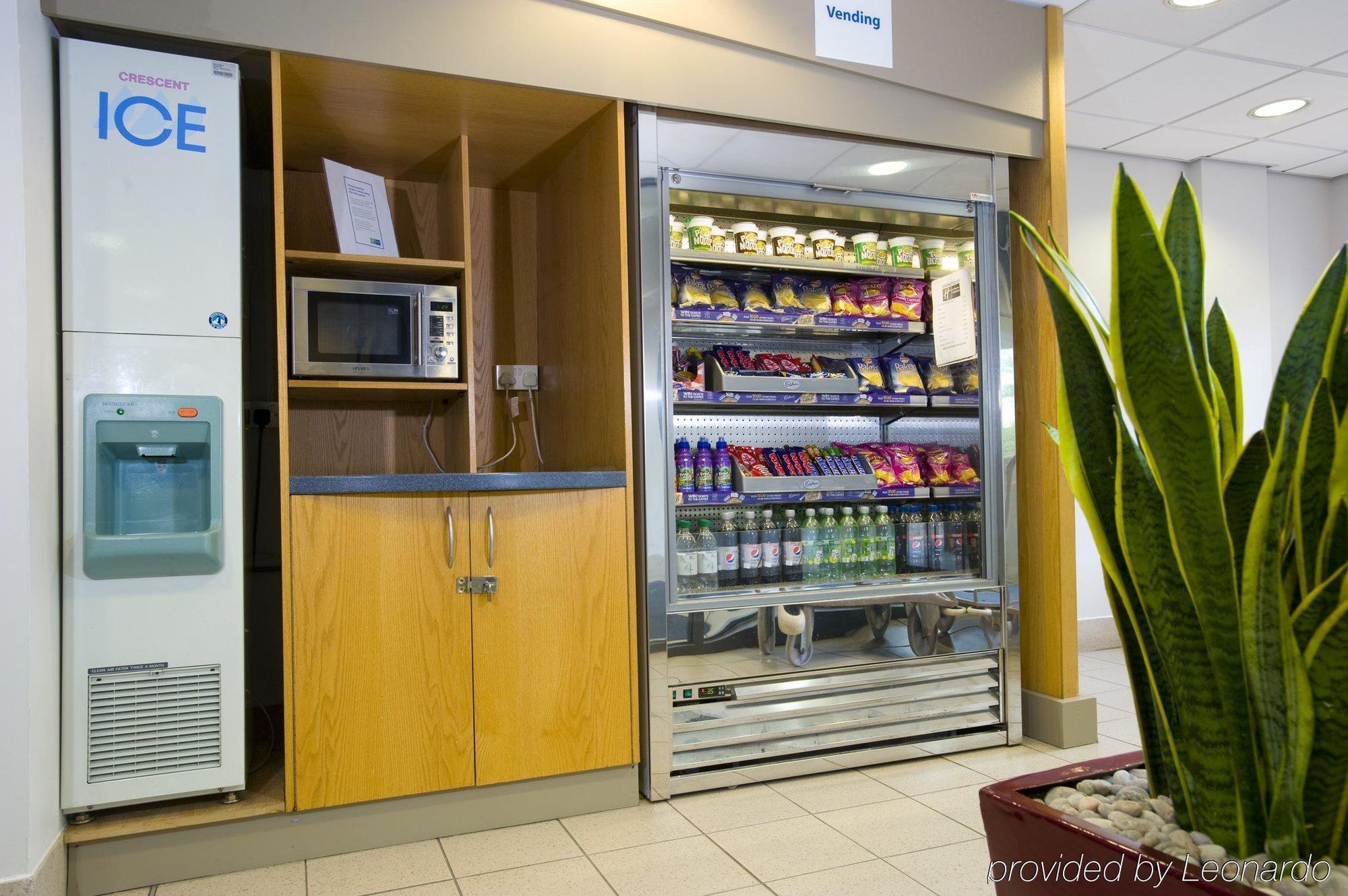 Holiday Inn Express Swansea East By Ihg Eksteriør bilde