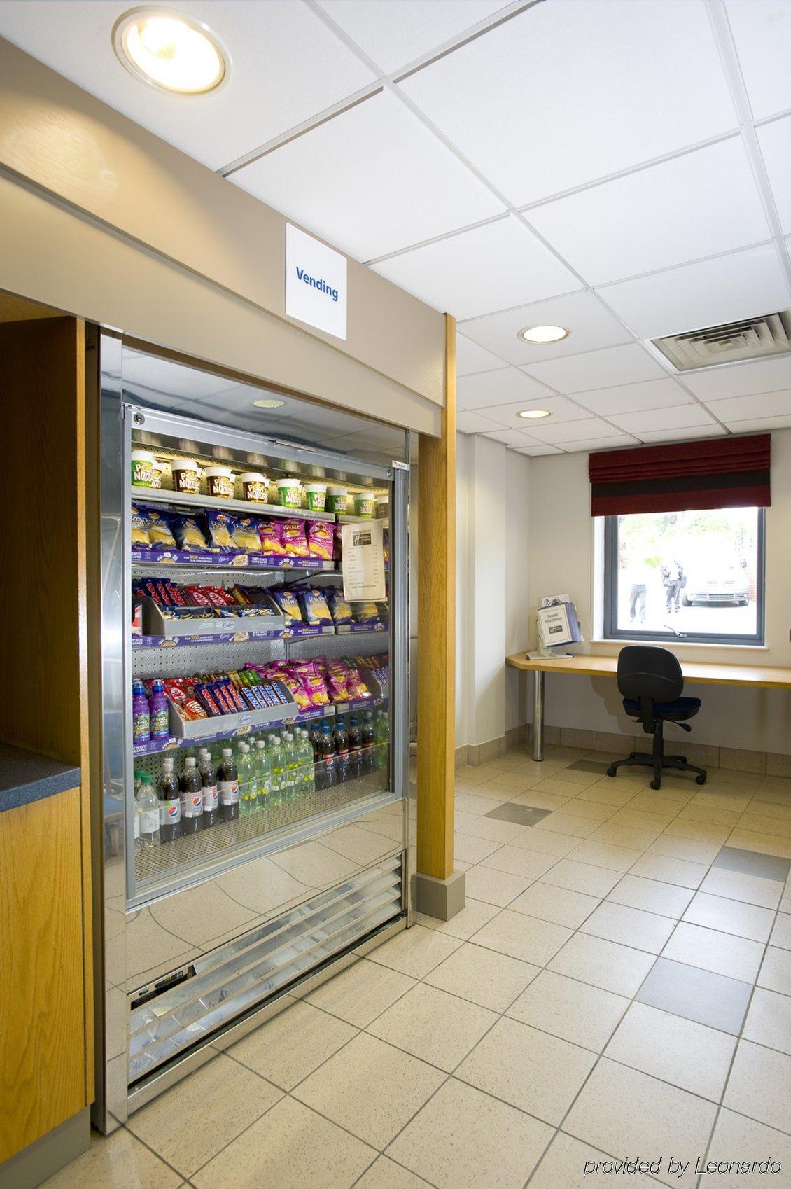 Holiday Inn Express Swansea East By Ihg Eksteriør bilde